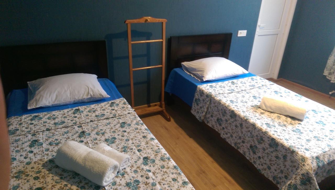 Doors Hotel Kutaisi Luaran gambar