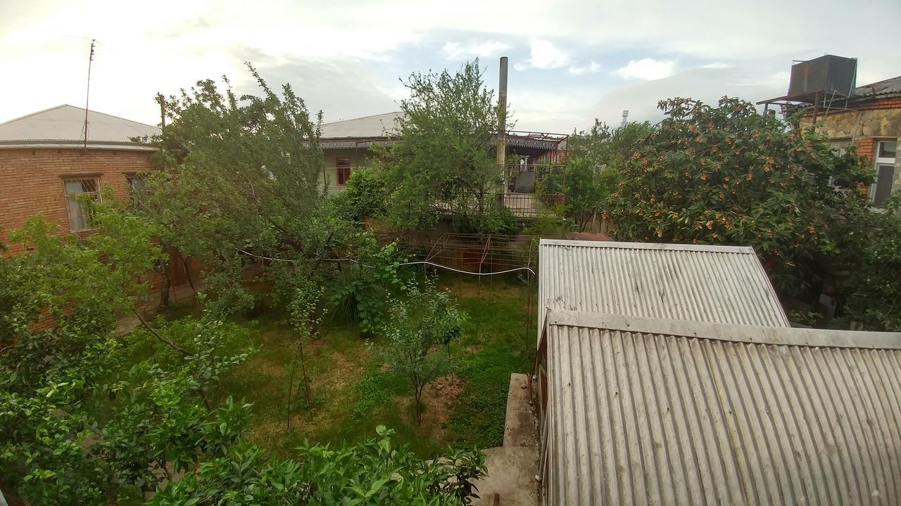 Doors Hotel Kutaisi Luaran gambar